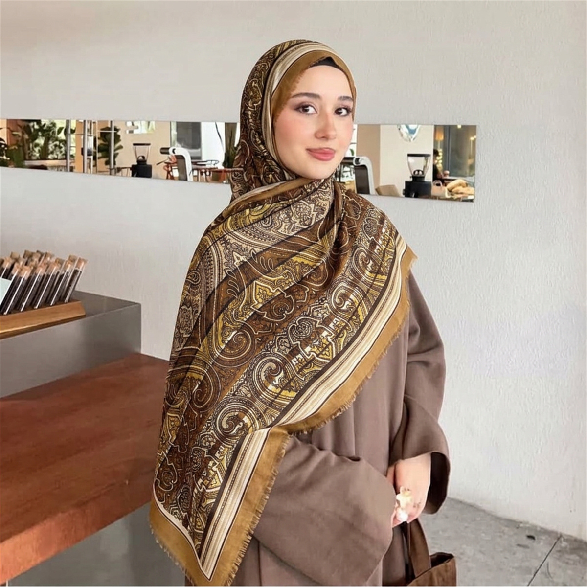 Street Fashion Hijab - Vintage Paisley-Print Hijab Schal Weicher Leichter
