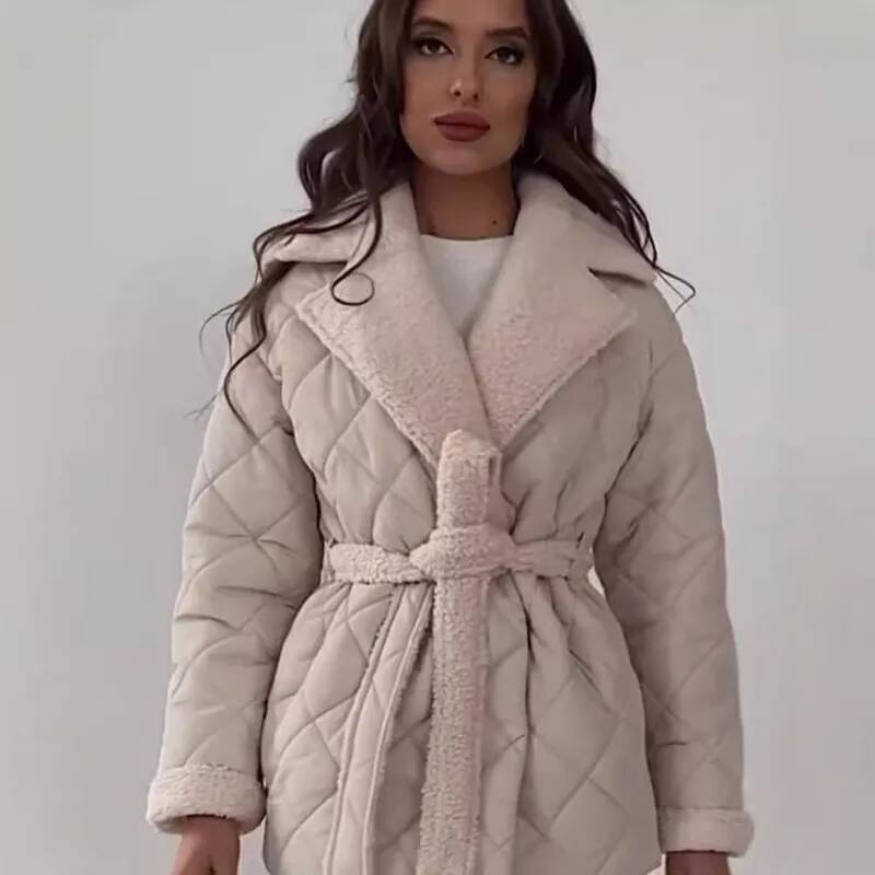 Elegante Gesteppte Jacke mit K – Street Fashion England Bewertung und Preis