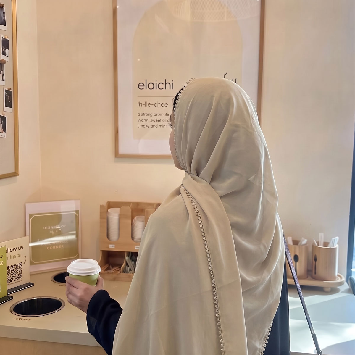 Luxuriöser Chiffon-Hijab-Schal – Street Fashion Hijab Bewertung und Preis