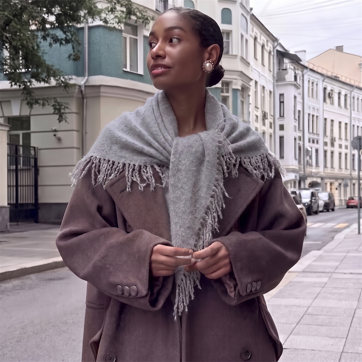 Einfarbiger Hellgrauer Quasten – Street Fashion Hijab Bewertung und Preis