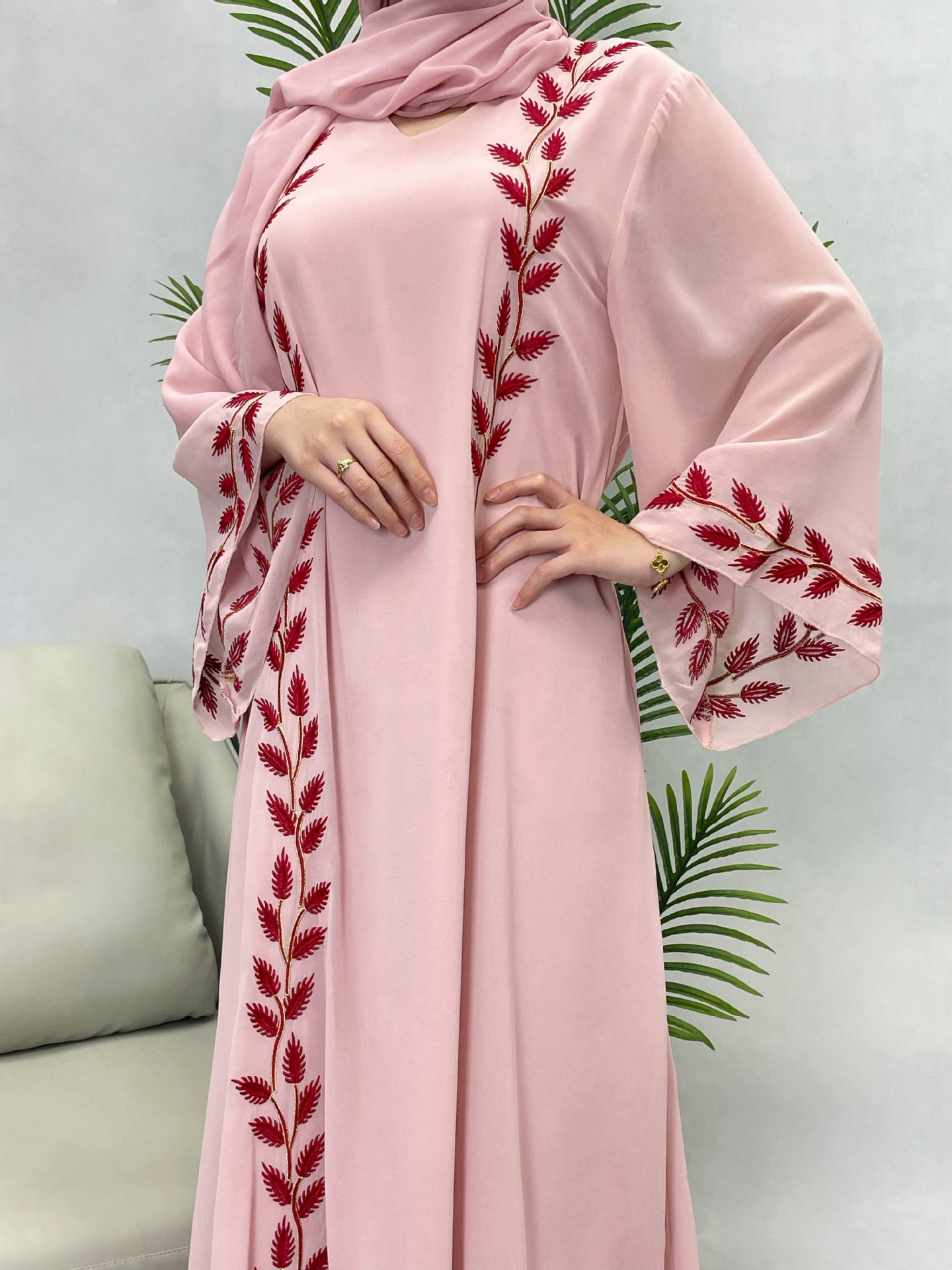 Naher Osten Dubai Türkei Mode  – Street Fashion Dubai Bewertung und Preis